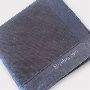 BURBERRY’S Vintage Cotton Navy Scarf